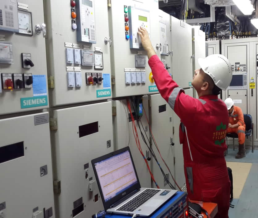 COMMISSIONING & RELAY CALIBRATION